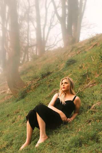 Jasmin Bade x heirwaves