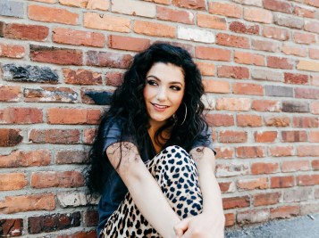 Caroline Romano x heirwaves