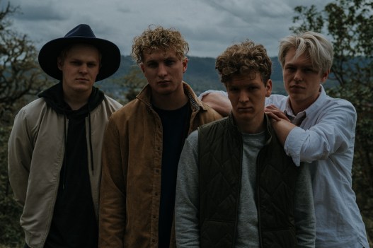 Roseburg x heirwaves